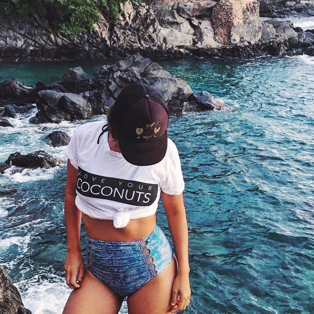 Love Your Coconuts Boyfriend Tee Palme the Label